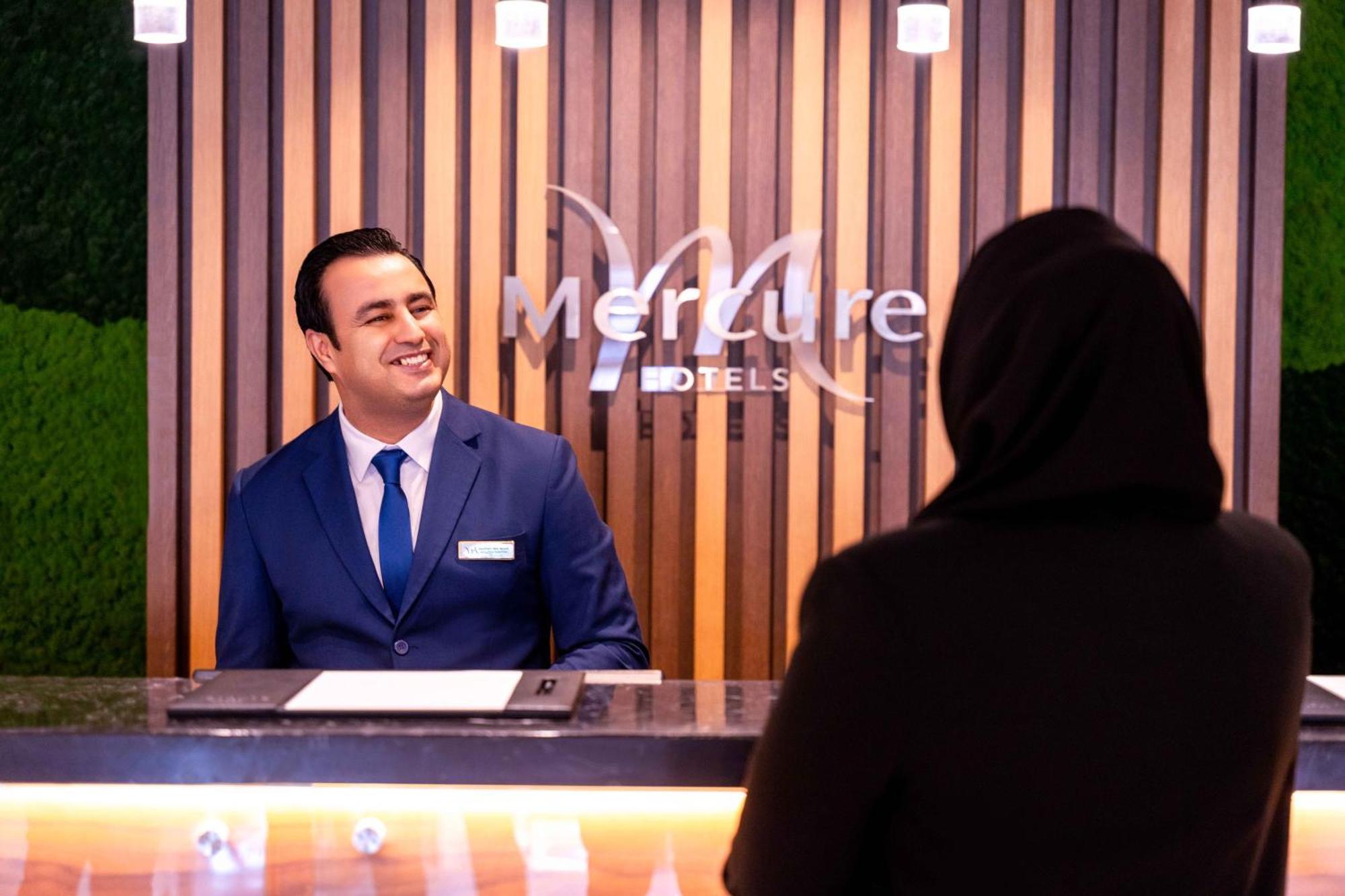 Mercure Dubai Barsha Heights Hotel Suites And Apartments Luaran gambar